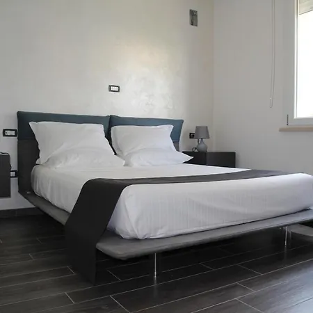 Dimora Due Galli Apartment Ponti sul Mincio