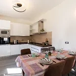 아파트 Dimora Due Galli 폰티술민치오
